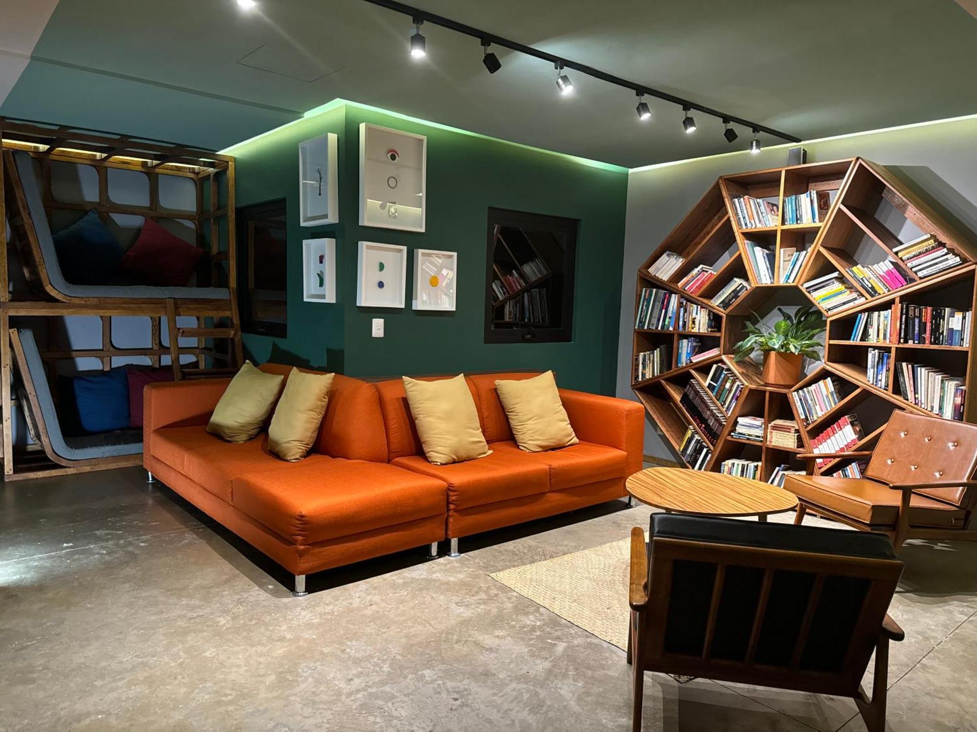 Hotel Ola Chapultepec Γκουανταλαχάρα Εξωτερικό φωτογραφία